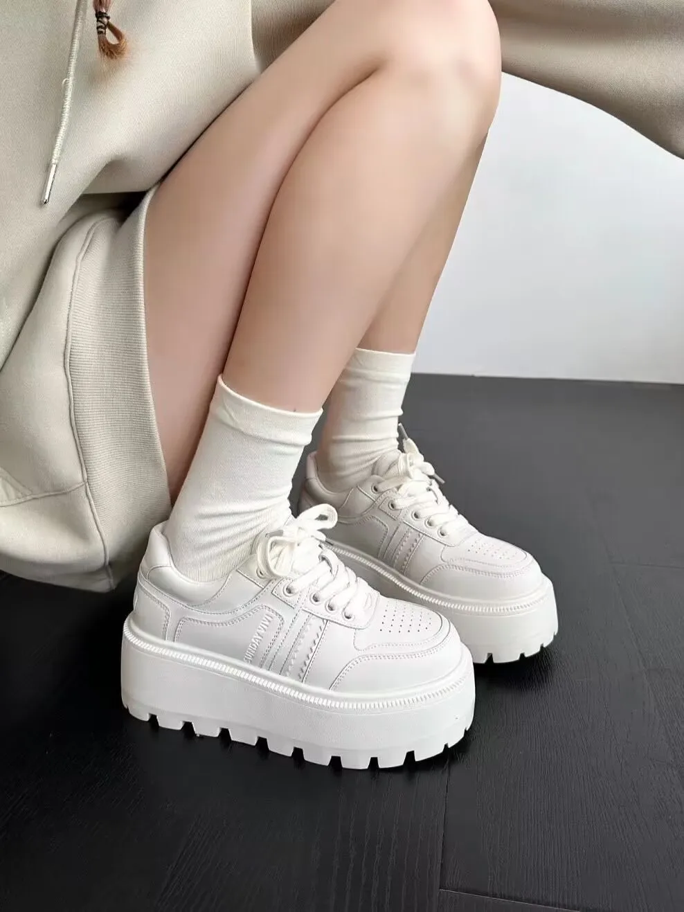 Chunky Sneakers for Women Comfortable High Platform Sports Shoes Basketball Non-slip Thick Bottom Walking Shoe Zapatillas Mujur