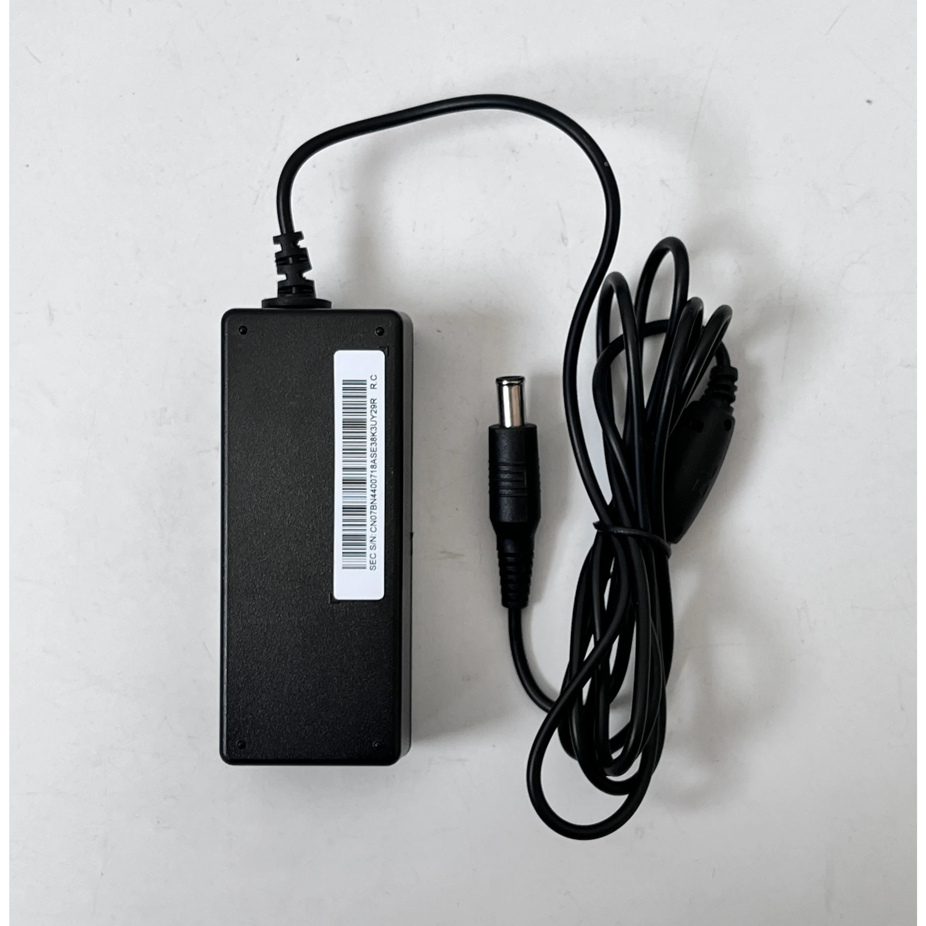 

Original Display AC/DC Adapter Power Supply BN44-00718A A1514_DSM S19C150NS LTM1555B 14V 1.072A 15W Monitor Power Supply Charger