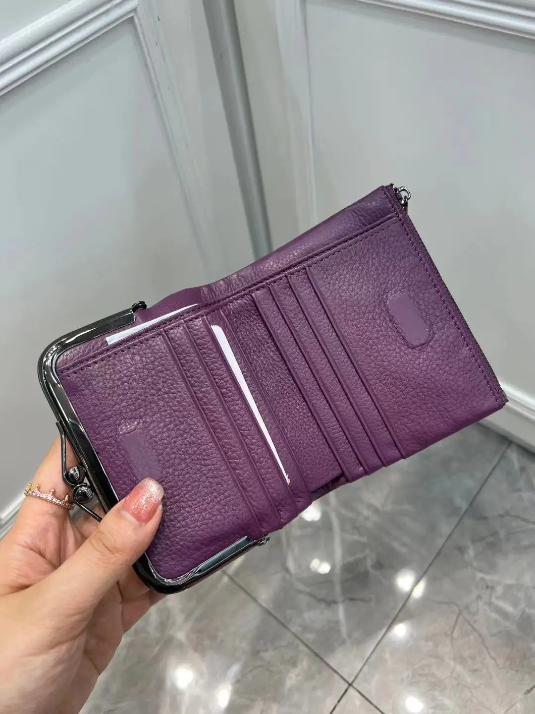 Women's Multifunctional Retro Genuine Leather Coin & Card Holder Wallet