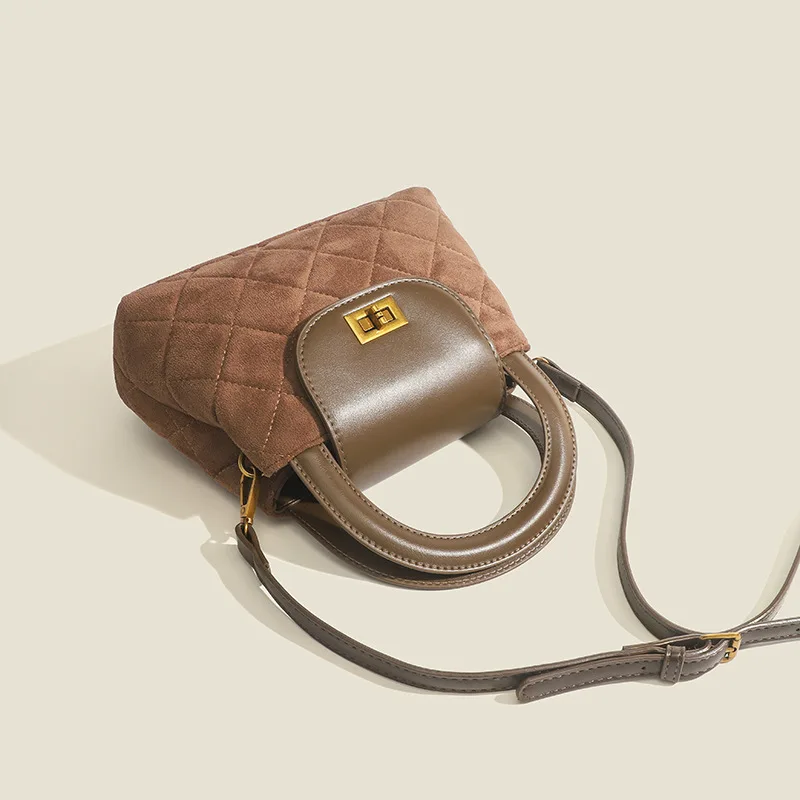 New fashion frosted women's crossbody bag, simple and fashionable handbag, luxurious high-end small square bag