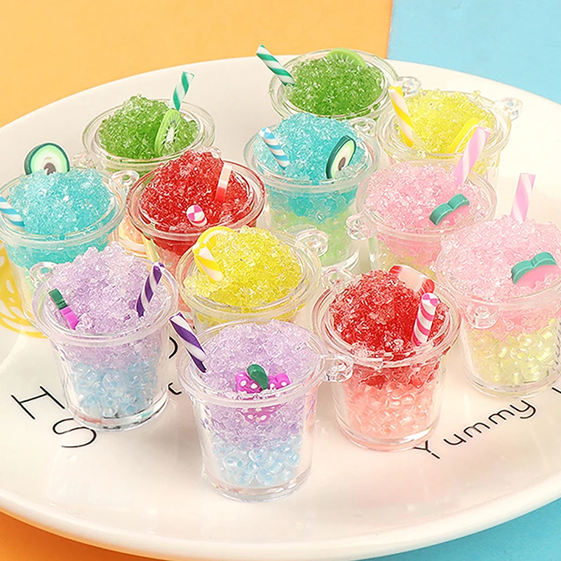 

DIY Jewelry Accessories Luminous Resin Cartoon Miniature Simulated Dual Color Sand Ice Cup Toys Keychain Pendant Decoration
