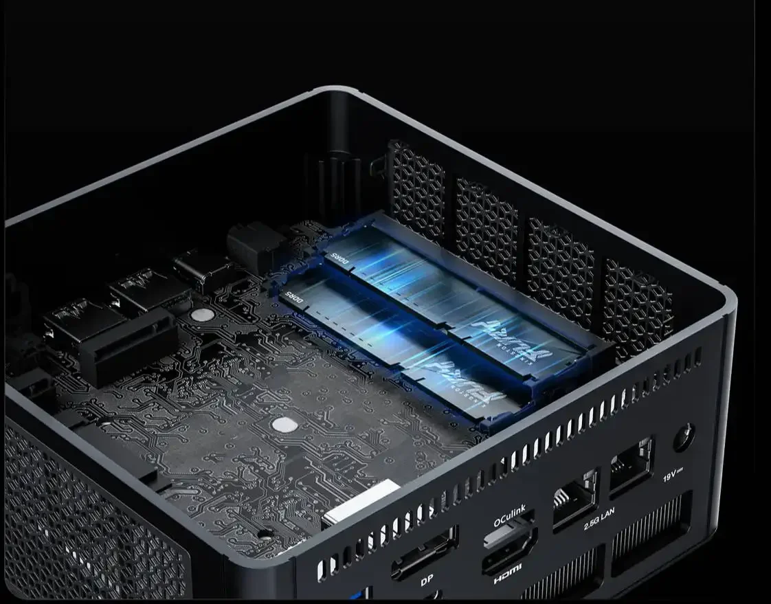 【MINISFORUM】ミニPC UM780 XTX MINIS FORUM UM780 XTX Mini PC, AMD Ryzen 7 7840HS 8 rdzeni