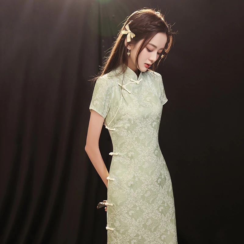 Dammosi 2024 새로운 청소년 녹색 여성을위한 향상된 우아한 하이 엔드 에어 드레스 여름 Cheongsam 드레스 유행 긴 드레스