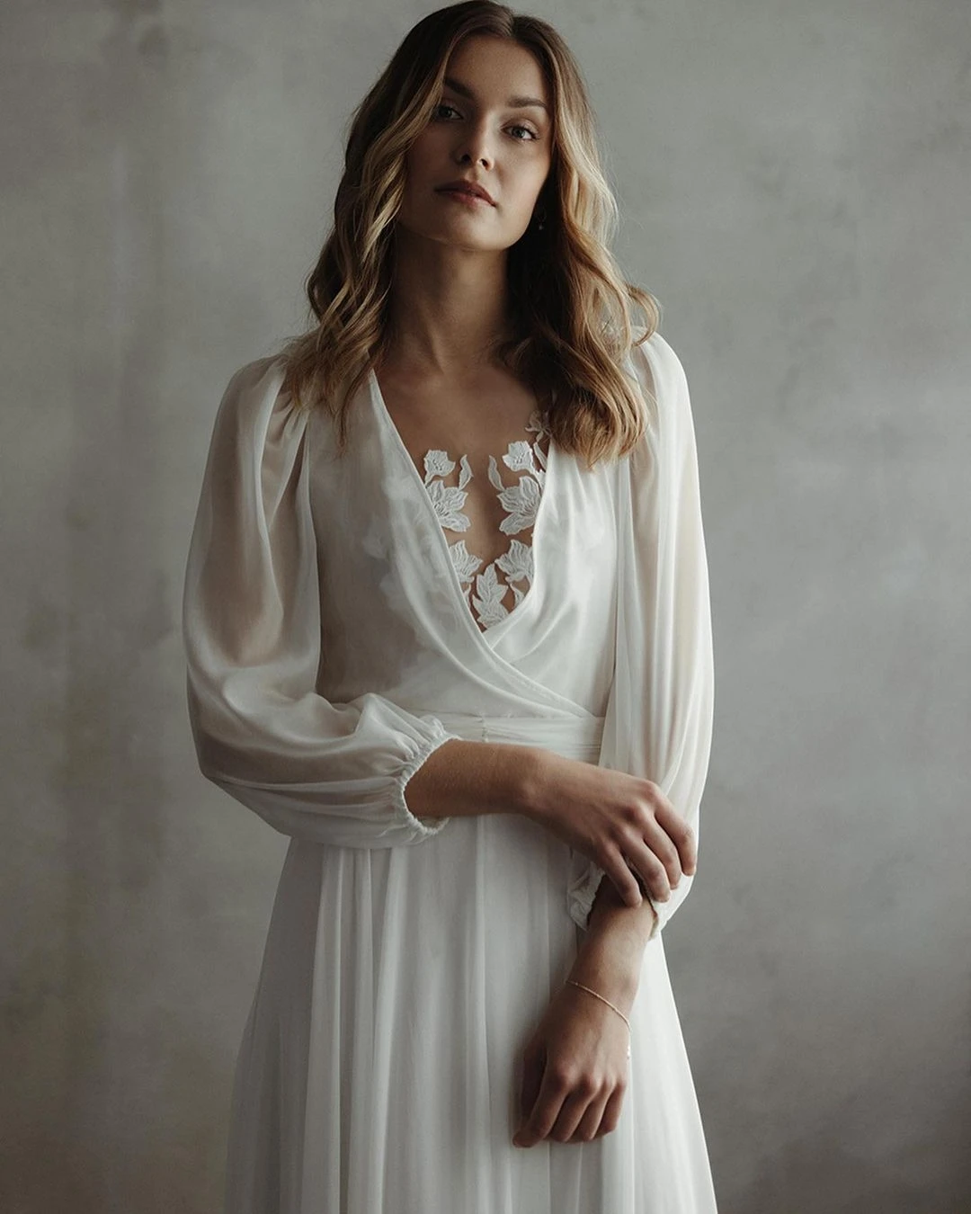 New Arrive Elegant Women Sleepwear With Lace V-Neck Chiffon Nightgown Long-sleeves Floor-Length Pajamas Luxury Gowns Nightwear