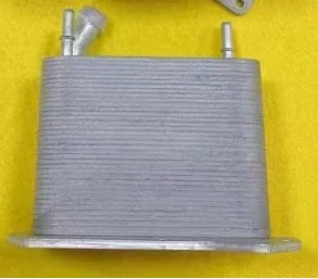 

oil cooler assembly 2010 - Ra ng eR ov er Sp or t oil radiator Oil coolers and filters