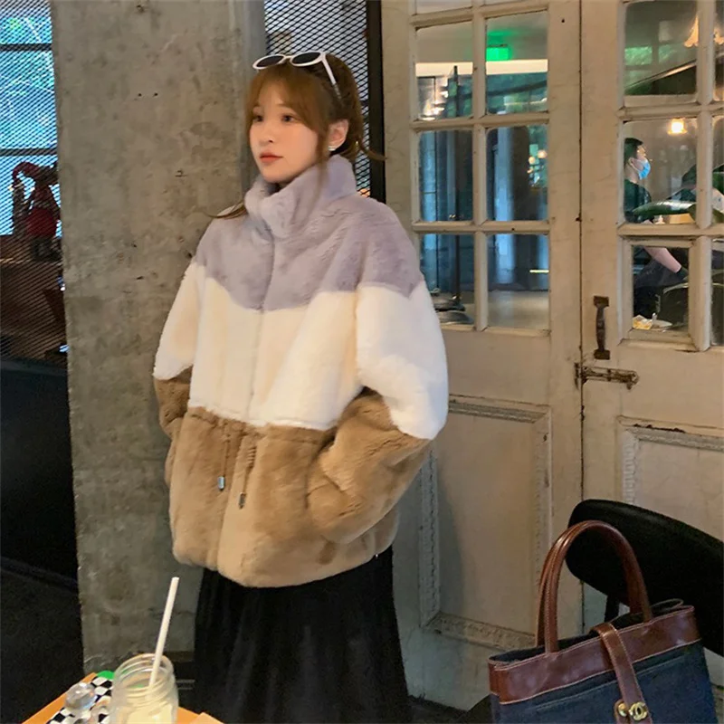 

Winter Luxury Ladies Plush Coat Rex Rabbit Fur Fashion Warm Coat New Three-color Imported Ladies Fur Coat