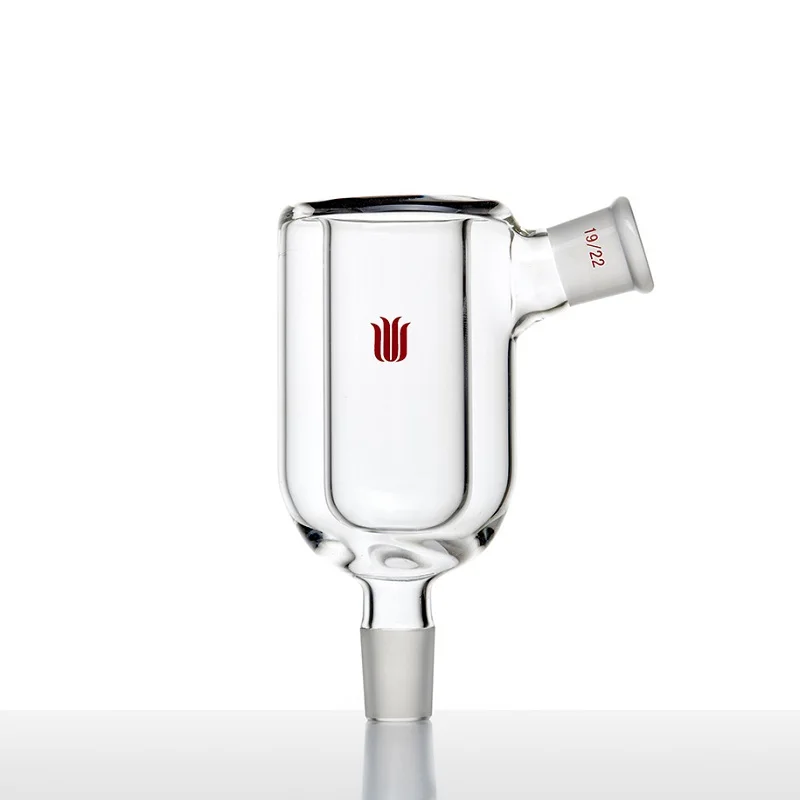 

Конденсатор SYNTHWARE Micro Dewar, 90 °/105 °, соединение 14/20 19/22 24/40, I.D. 31 мм, Внутренняя Глубина 90 мм/120 мм, боросиликат, C28/C34