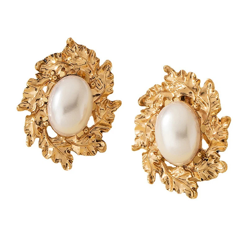 韓国発【LAZY DAWN】Pearl in the shell earring E014☆ピアス Cloud Pearl Stud | Pasand by ne Quittez pas | パサンドバイ