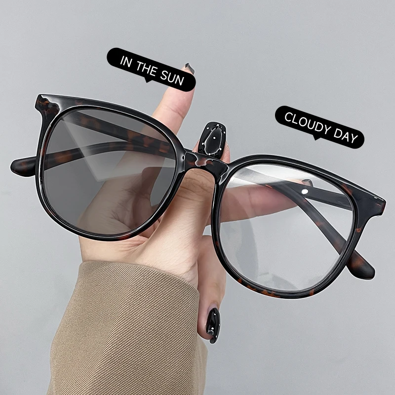 BEAU FIVE Farbwechselnde Damenbrille mit quadratischem Rahmen für den täglichen Pendelverkehr, schmeichelhafte Gesichtsform, leicht und stilvollF112