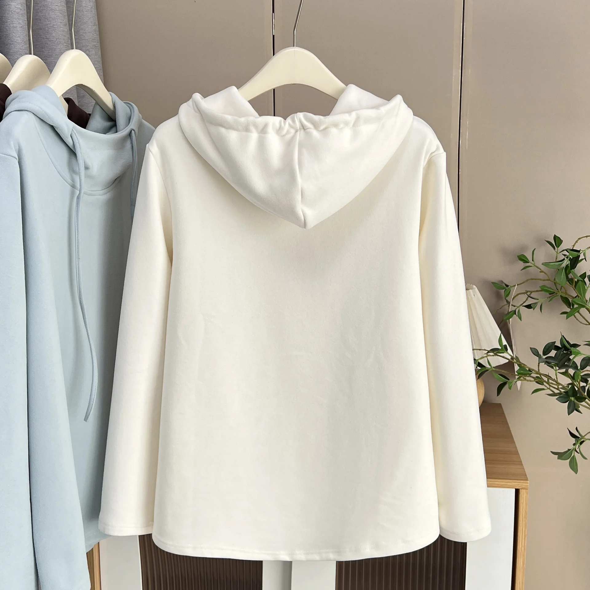 XXXXL Fashion Plus Size Women's Hoodies Autumn And Winter New 2025 Casual Warm Fleece Hooded Sweatshirts 2573