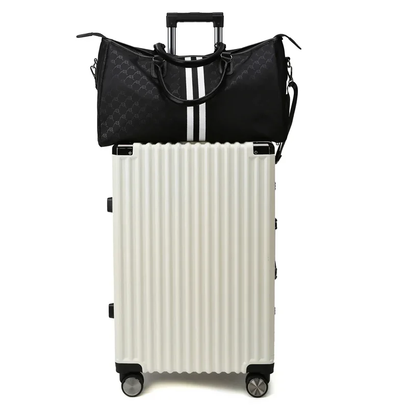 New fashionable short distance business travel bag, large capacity hand luggage bag, sports yoga fitness bag
