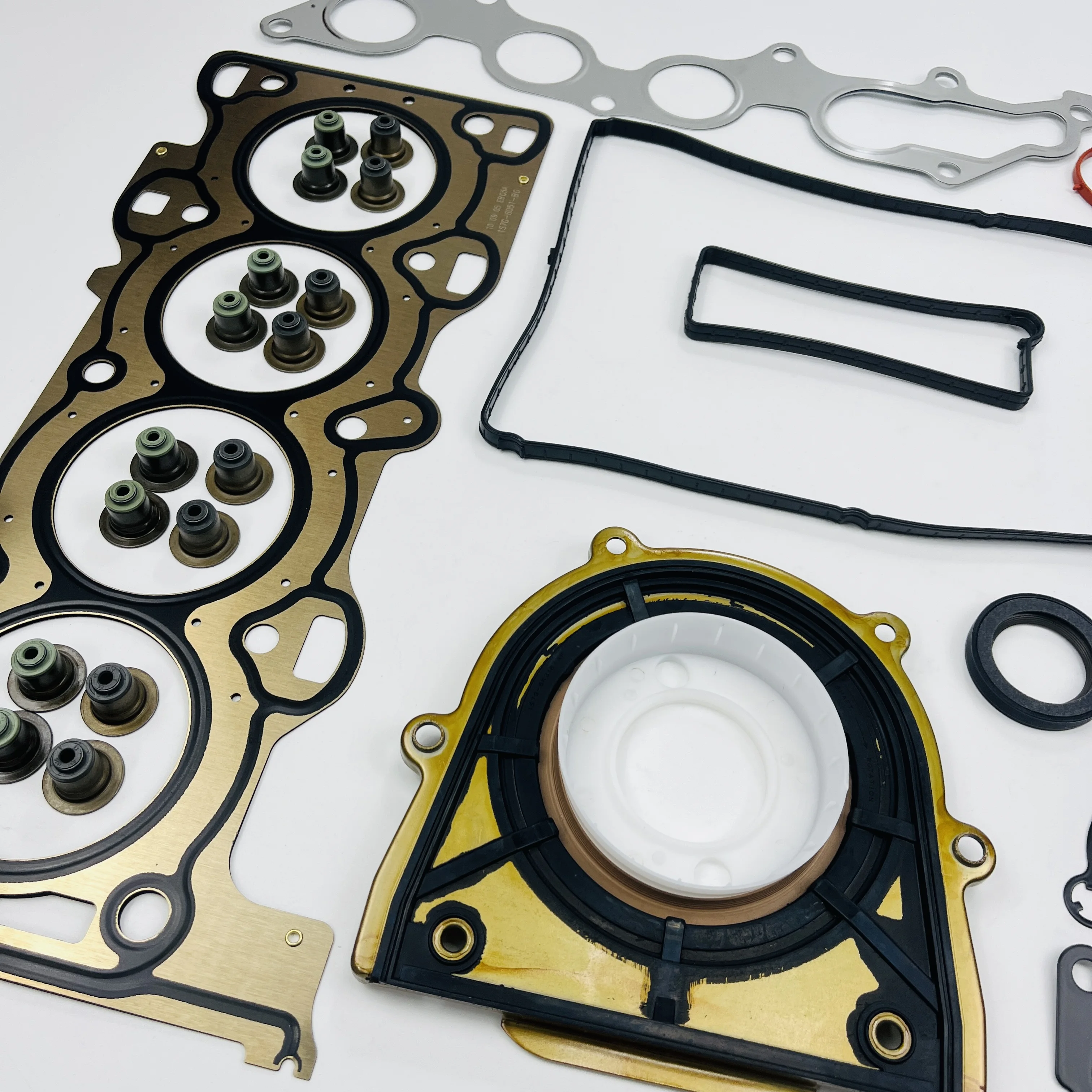 Engine Gasket Kit Seal Gasket Engine Overhaul Kit 3S4G-6013-AC For Ford-Focus 1.8Engine sealing gasket