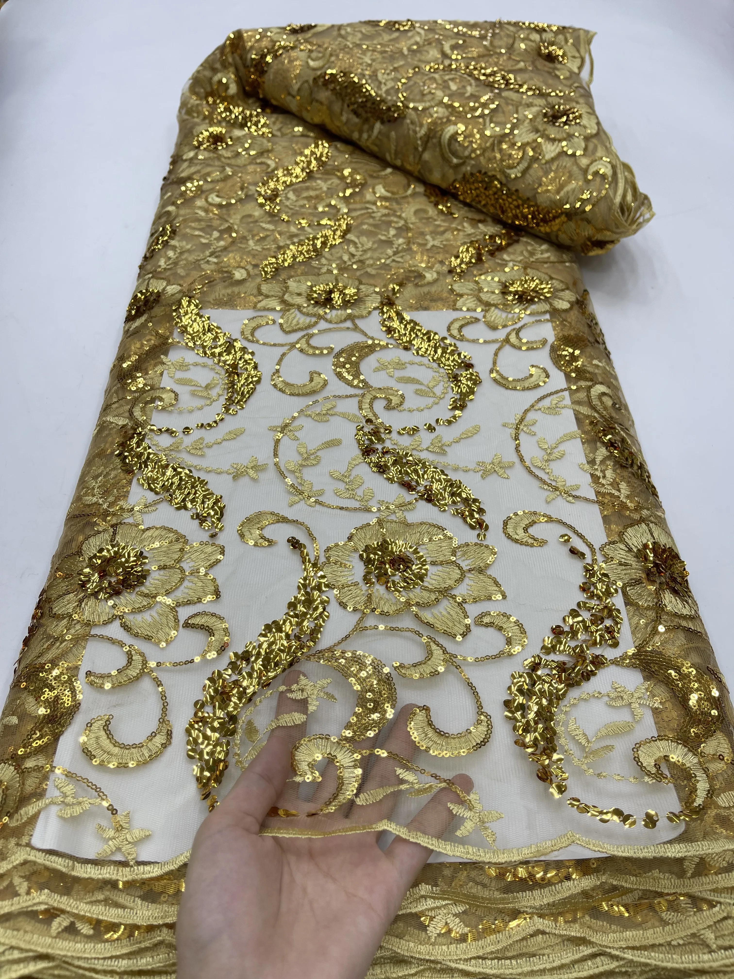 

African Lace Fabric 2023 High Quality French Lace Fabric With Sequins Nigerian Lace Fabric For Party Dress 5 Yards J1508