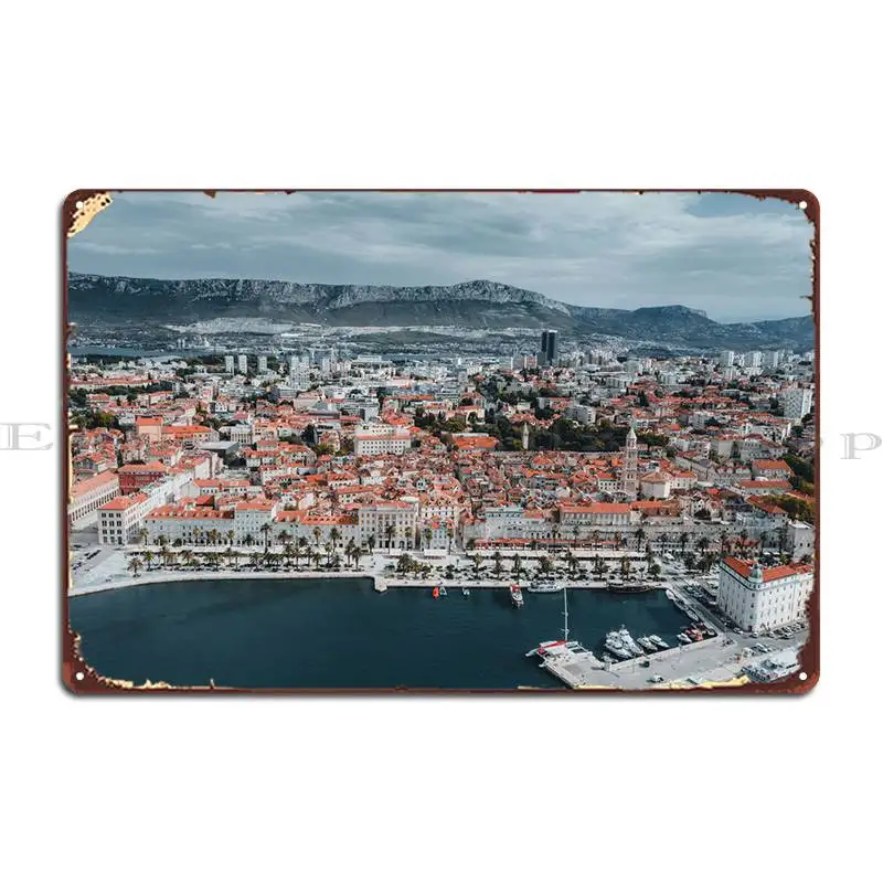 

Aerial City Metal Plaque Poster Rusty Garage Decoration Character Home Tin Sign Poster