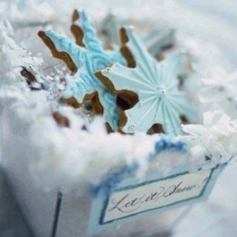 Snowflake Cutter Cookies Stainless Steel Fondant Christmas Cake Pastry Mould DIY Kitchen Baking Tool 5pcs/set