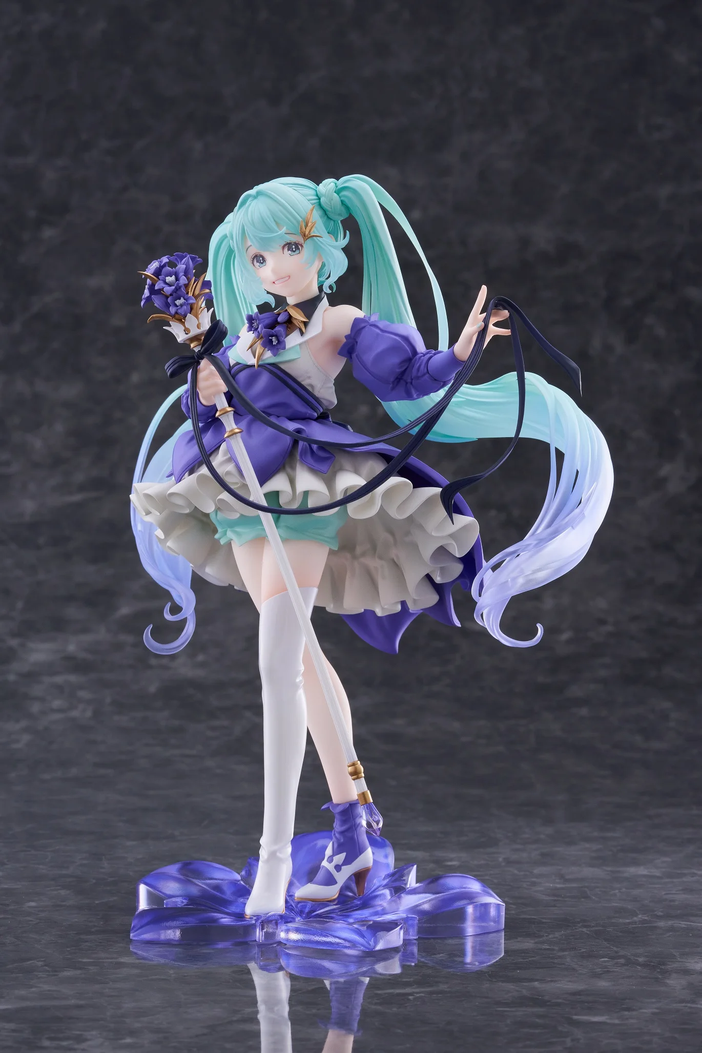 Seb7918618eca4d8fa22facbcaeb38a1c1 - Hatsune Miku Merch