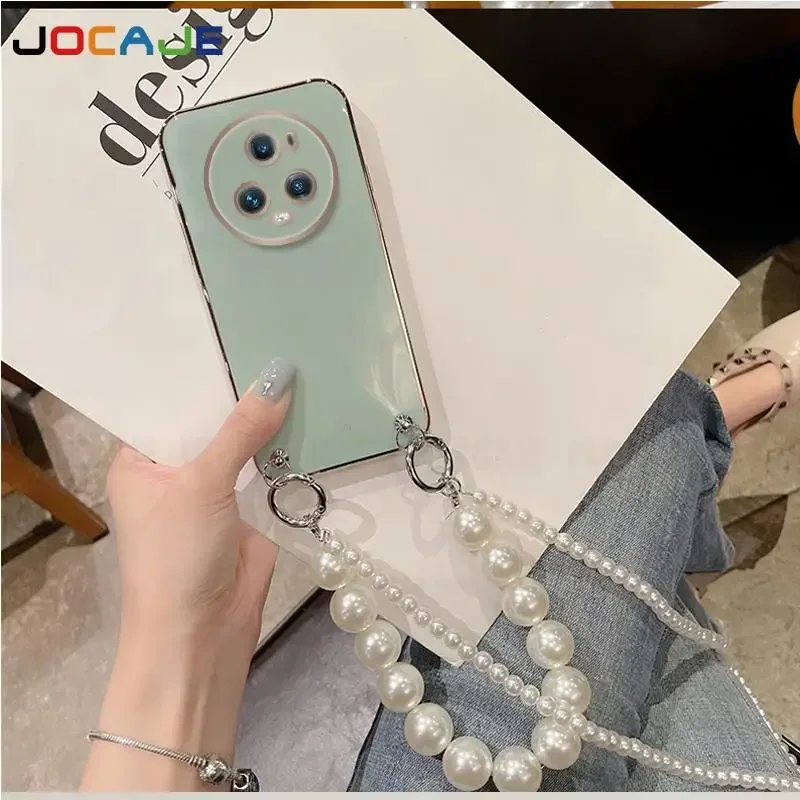 Pearl Chain Bracelet Crossbody Lanyard with Lens Protection - Plating Silicone Cover