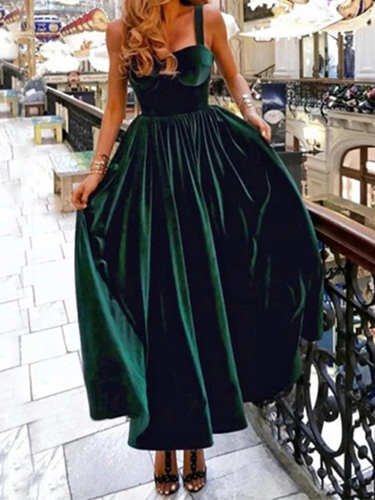 evening gowns with sleeves 2022 Emerald Green Velvet Prom Dresses   Simple Straps Formal A line Party Gows Plain Short Evening Dress Zipper Up Back ball gown for women