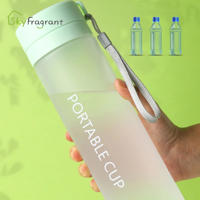 Outdoor sports water bottle 500ml frosted plastic cup portable rope customizable print