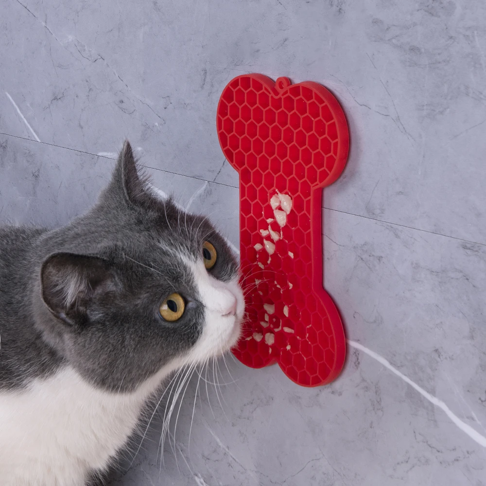 1PC Bone Silicone Licking Pad Slow Food For Dogs Slow Food Pad For Pets Slow Feeding Pet Training 5