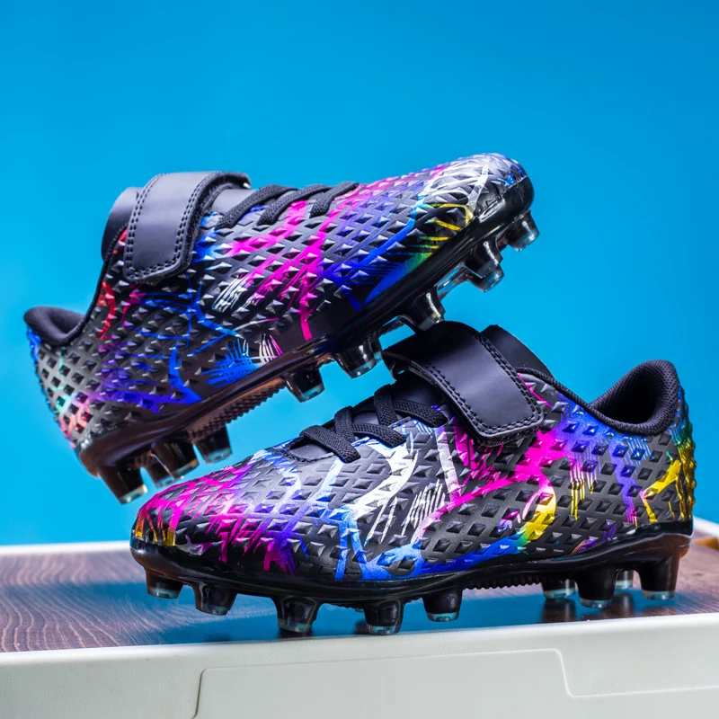 Stylish Children's Low-top Football Boots - Non-slip and Wear-resistant Sports Footwear