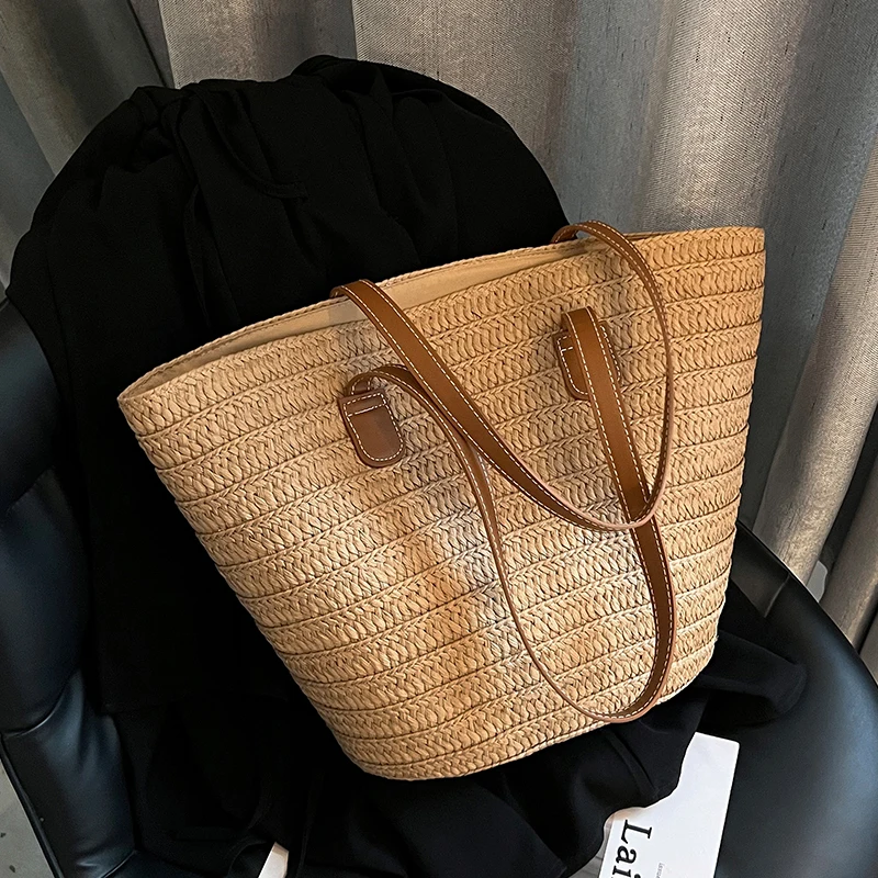 

2023 Summer New Bucket Bag Large Capacity Straw Bag Women's Beach Bag Fashion One Shoulder Underarm Handbag