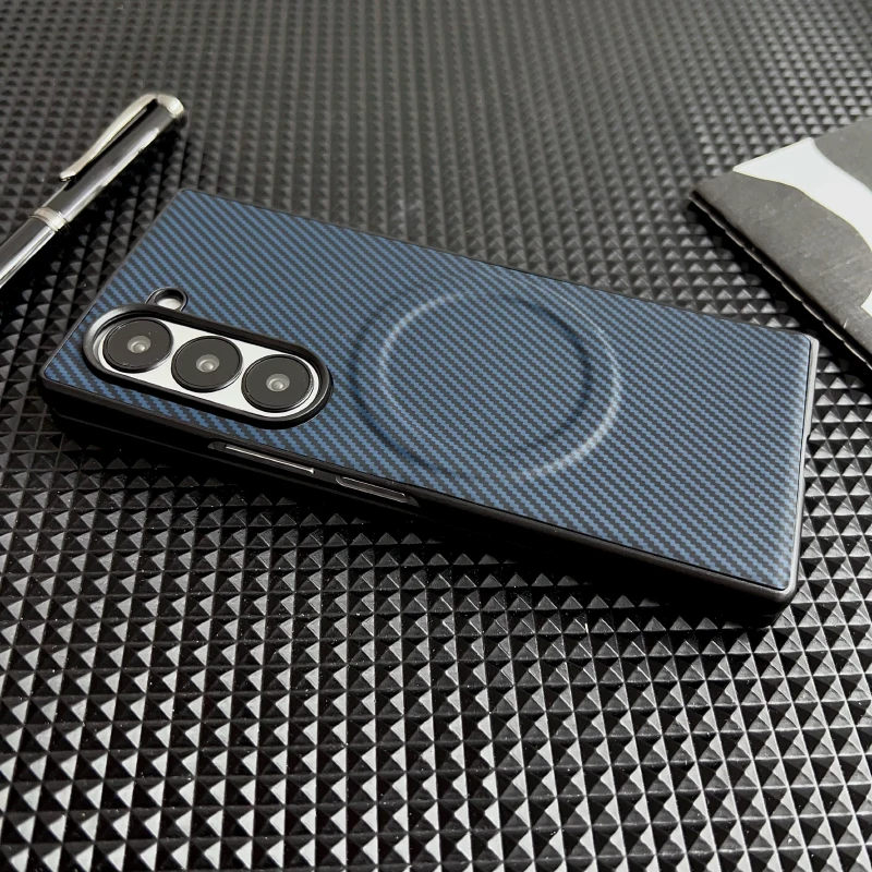 Magsafe Magnetic Phone Case with Hard PC & Carbon Fiber Texture Cover