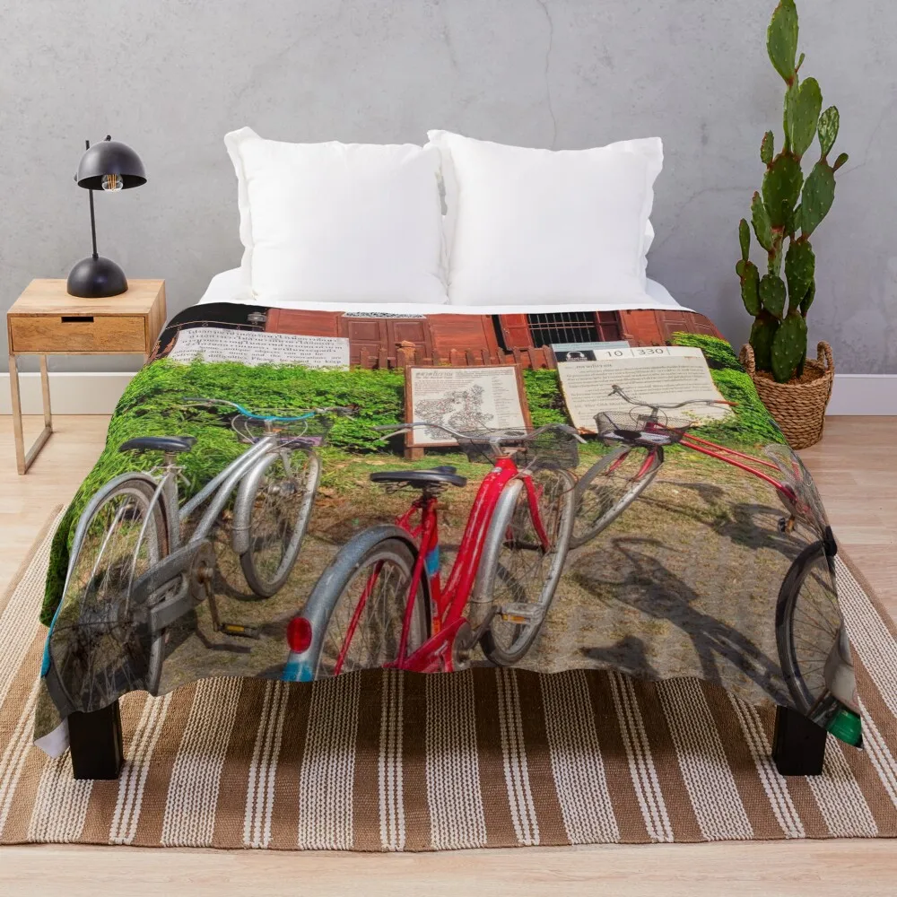 

Bicycles In The Ancient City Throw Blanket Luxury St Plaid For Sofa Thin Blankets
