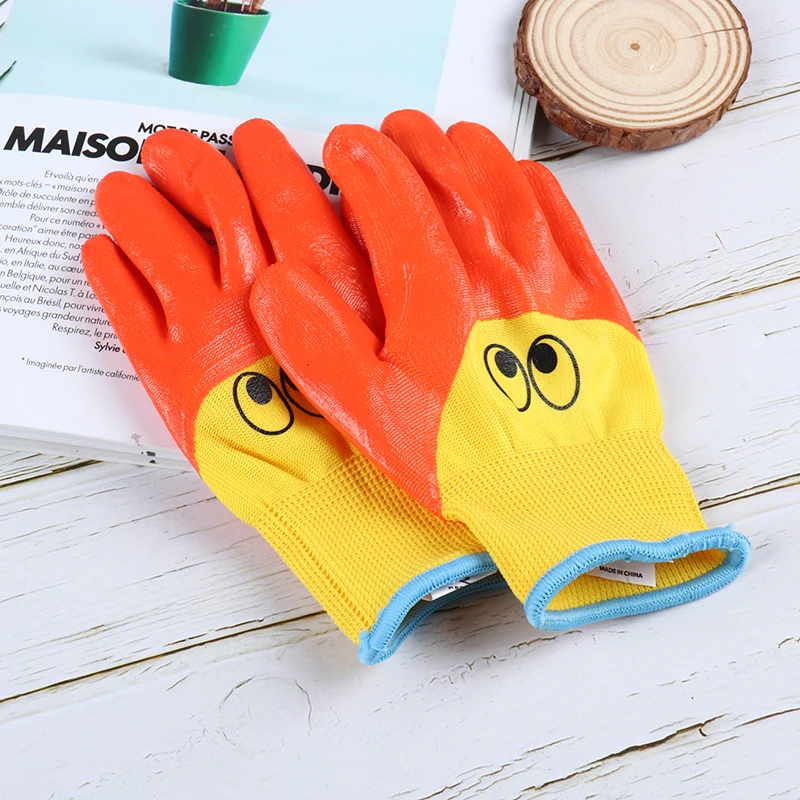 A Pair Breathable Children Garden Glove Durable Waterproof Protective Gloves 5