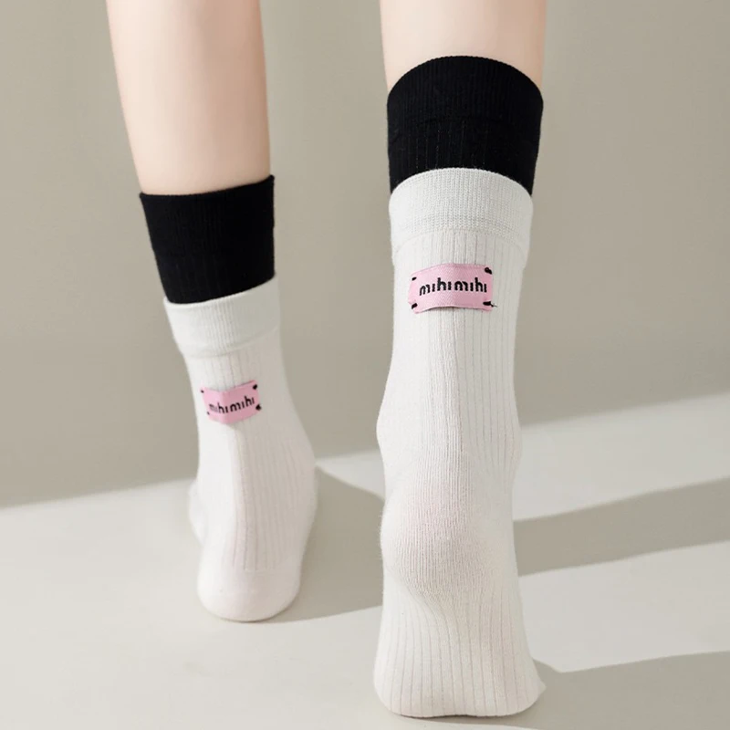 Mode für Frauen Retro koreanische rosa Label Englisch Brief gestreifte Baumwoll socken Frühling Herbst weich bequem bequem Mid-Tube Sport Sox – Detail 9