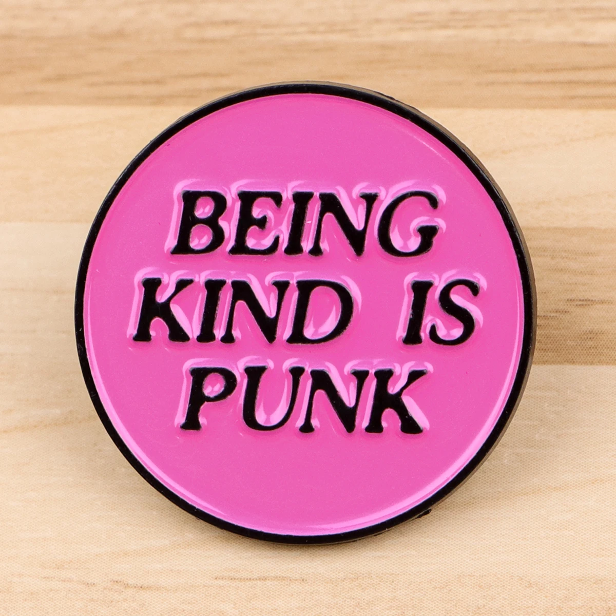 Being Kind Is Punk, gemischte Zitate, Anstecknadeln, niedliche Abzeichen auf Kleidung, Emaille-Anstecknadel, Schmuckzubehör, Broschen für Aktentasche, Geschenk – Detail 3