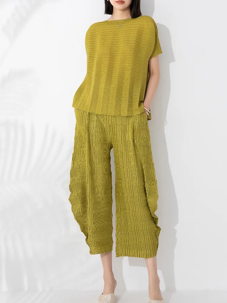 

2023 summer new pleated fashion casual suit women loose top straight trouser suit