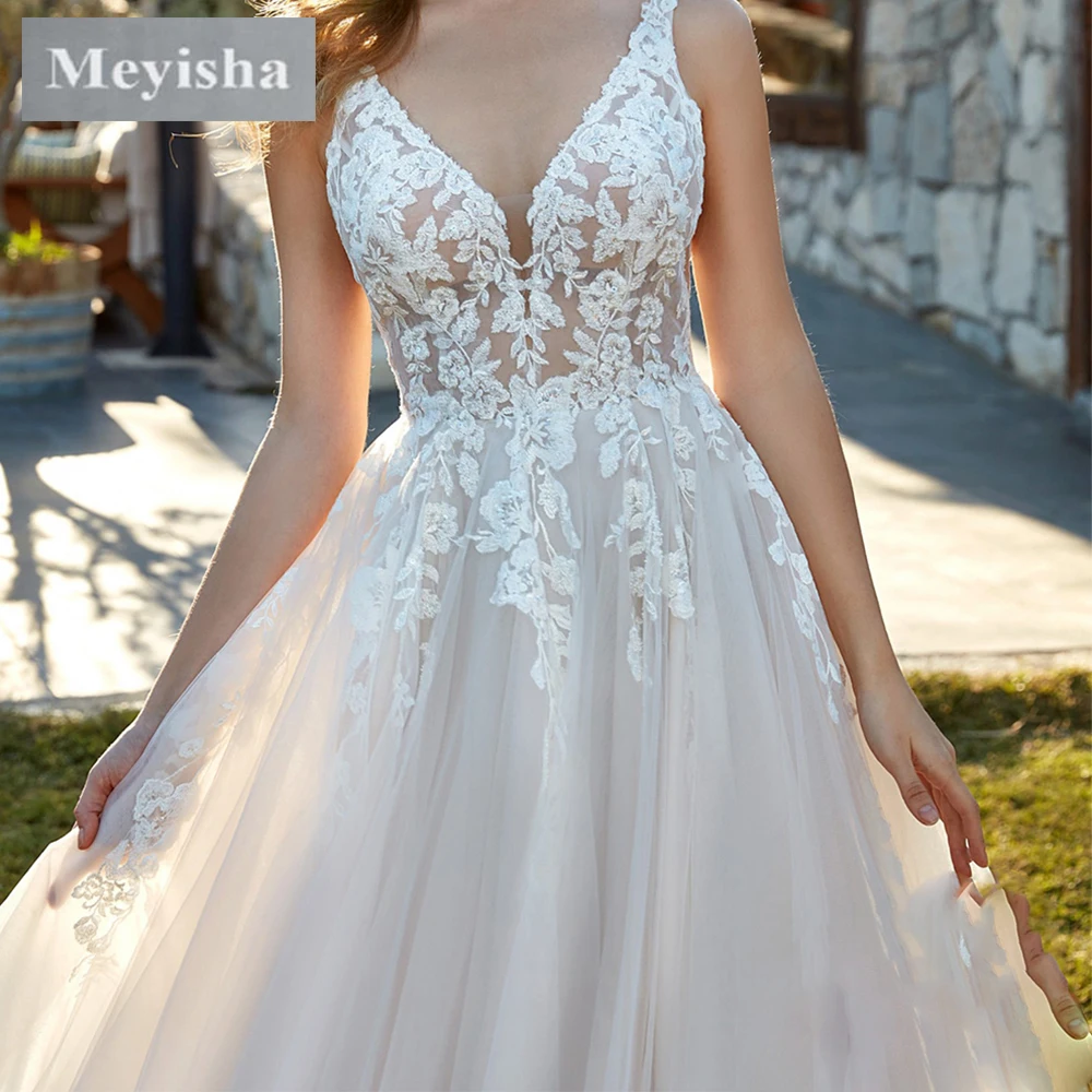 Customized ZJ6006 2024 Shiny Boho Wedding Dresses V-Neck Sparkly Lace Glitter Tulle Bride Gowns With Venice Applique 2