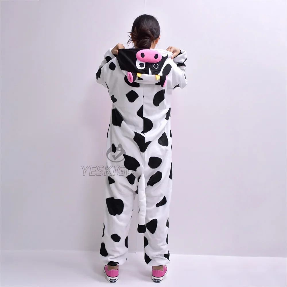 Vache Kigurumi Anime Animal Costumes Onesie Pyjama Halloween Festival Outfit Cartoon Jumpsuit Unisex Adult Women Men