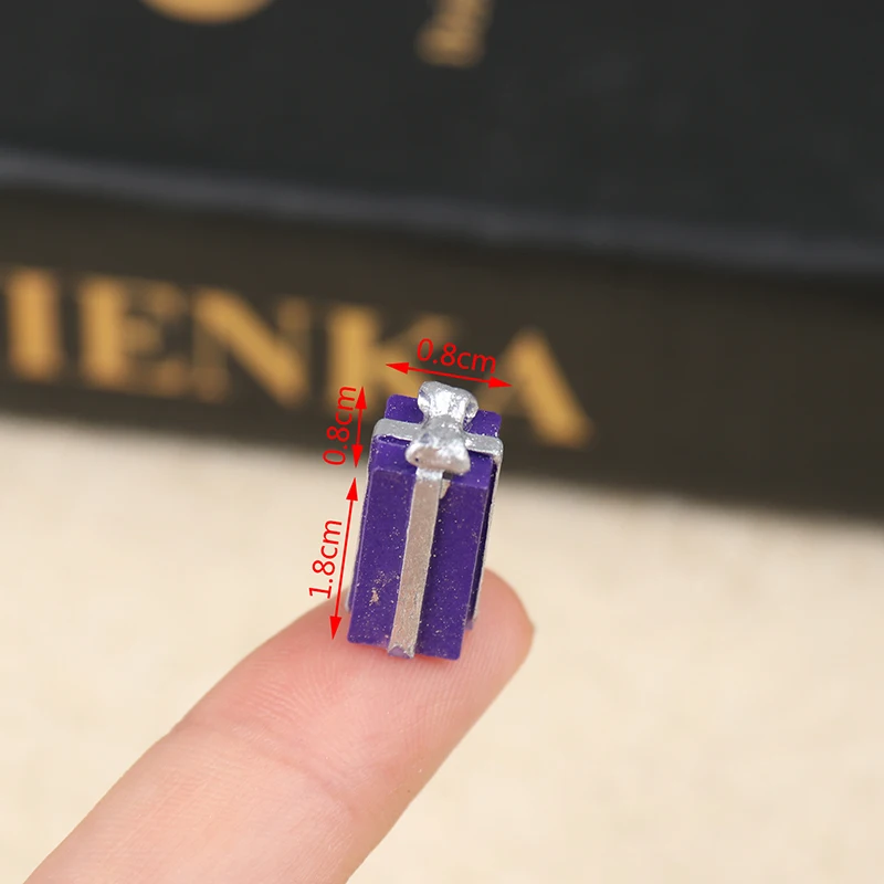 Miniature House Kit 1/3/5PCS Dollhouse Miniature Christmas Gift