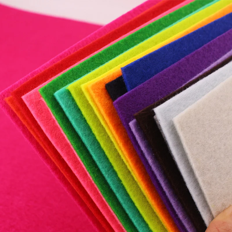Colorful Nonwoven Fabric Felt Squares (2mm, 50x50cm) for DIY Crafts and Handmade Projects, 18 Vibrant Colors