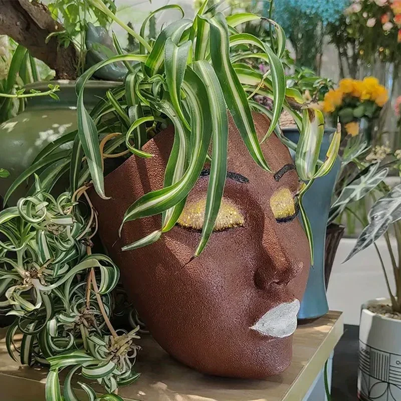 Vaso Mostro Arancione - Fioriera Creativa Per Piante Grasse In Resina Con Foro Drenaggio