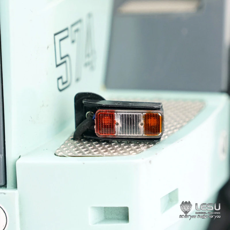 1/16 574 Loader LESU Rücklicht S-1275 LED-Scheinwerfer Warnleuchte DIY modifiziertes Zubehörmodell