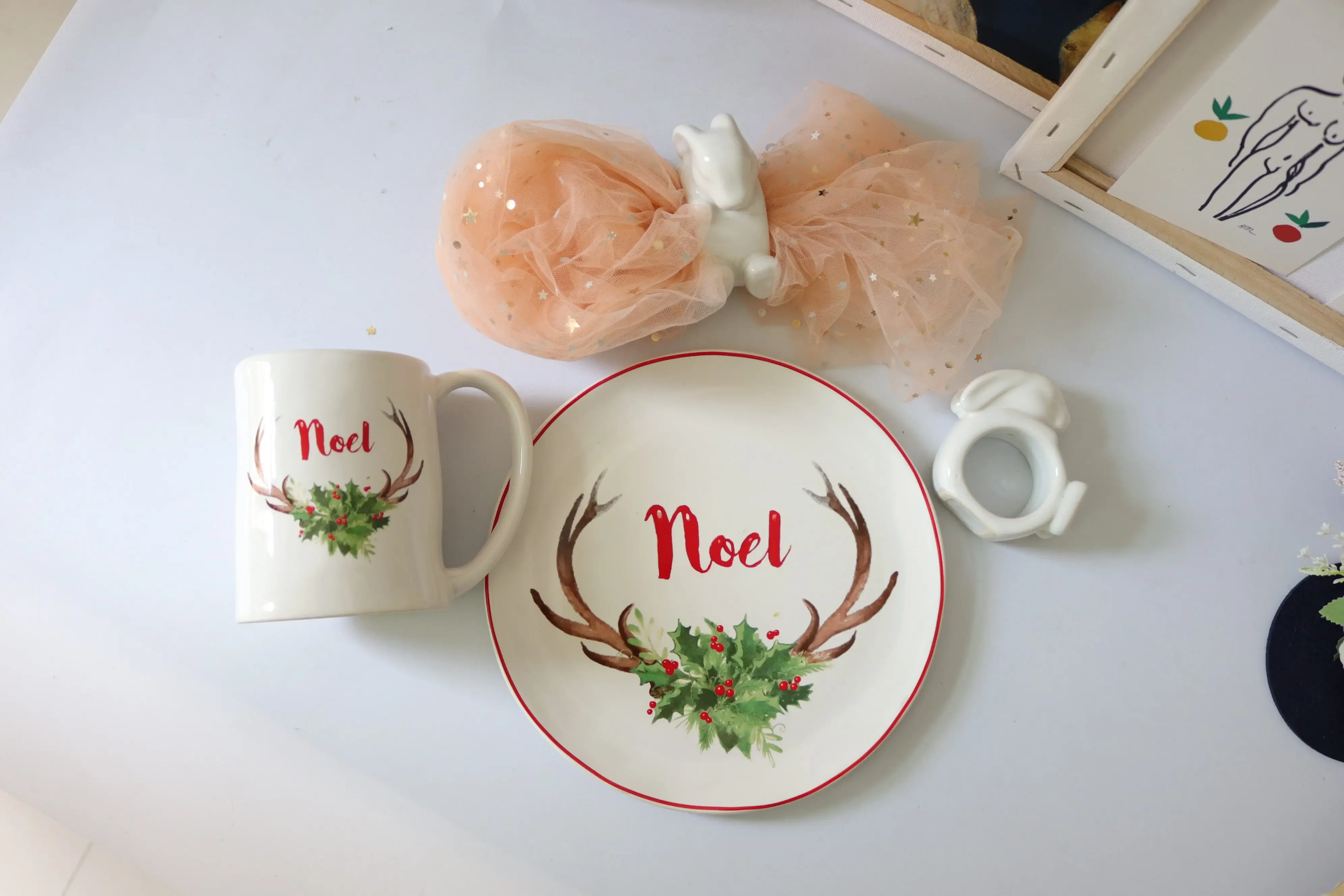 

Christmas berry series hand-made high-quality ceramic plate mug stereo rabbit ceramic napkin button