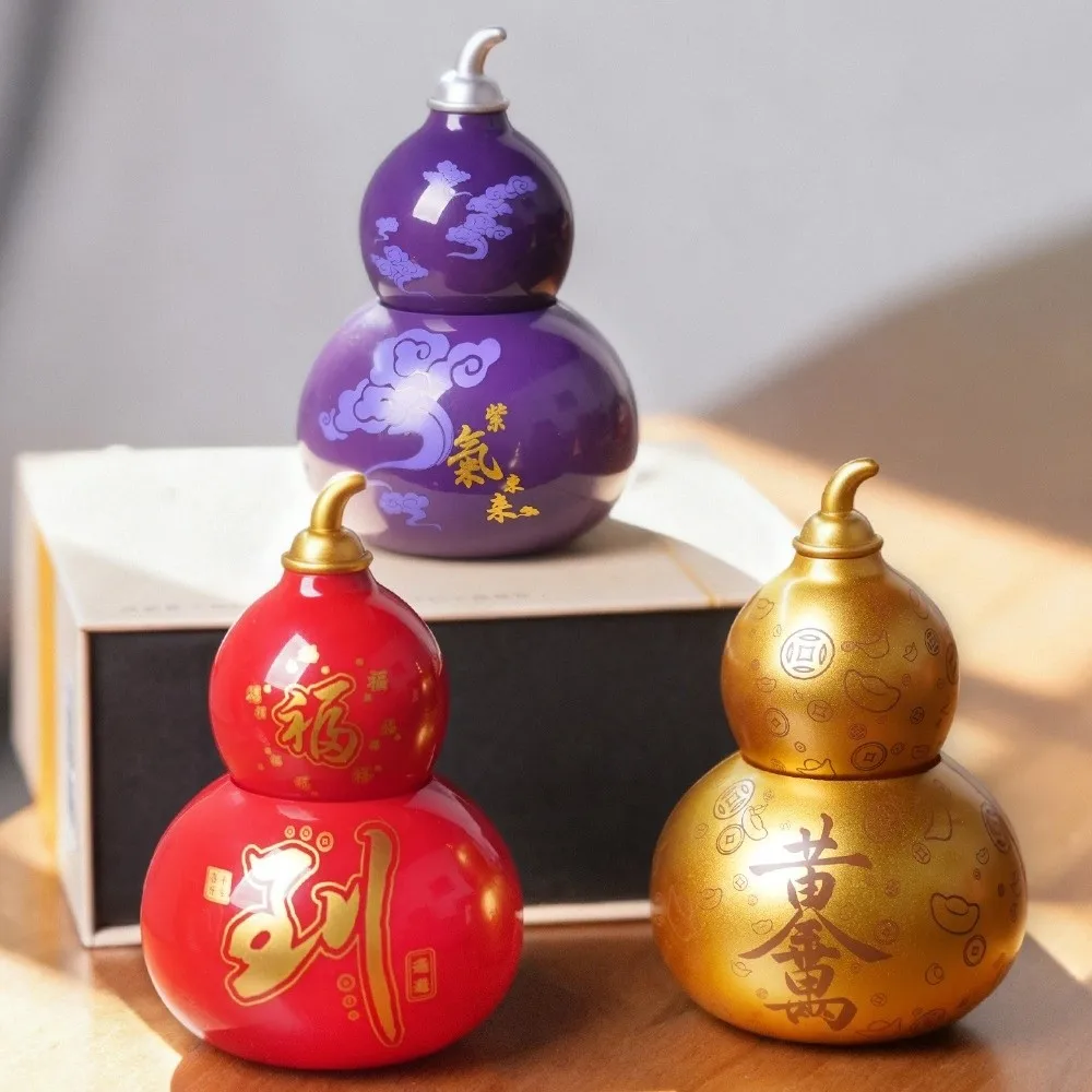 Solar Energy Lucky Gourd Ornaments Smooth Automatic Swing Lucky Gourd Statue Creative Cartoon Wealth Gourd Figurine Car Interior