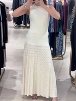 Pearls Decorated Women Round Neck Sleeveless Splicing Knitted Dress or Short Knitted Jacket 2025 Early Spring New Women's Suit 1