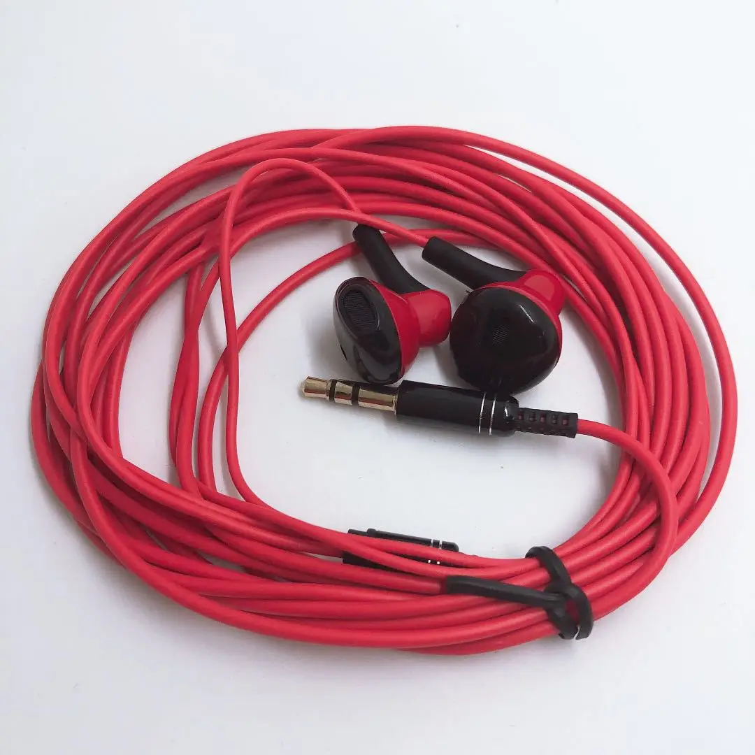 

Comfortable Fit Clear Bass Ergonomic Design High Quality Mobile Phone Music Earphones Brightness Of Your Monitor