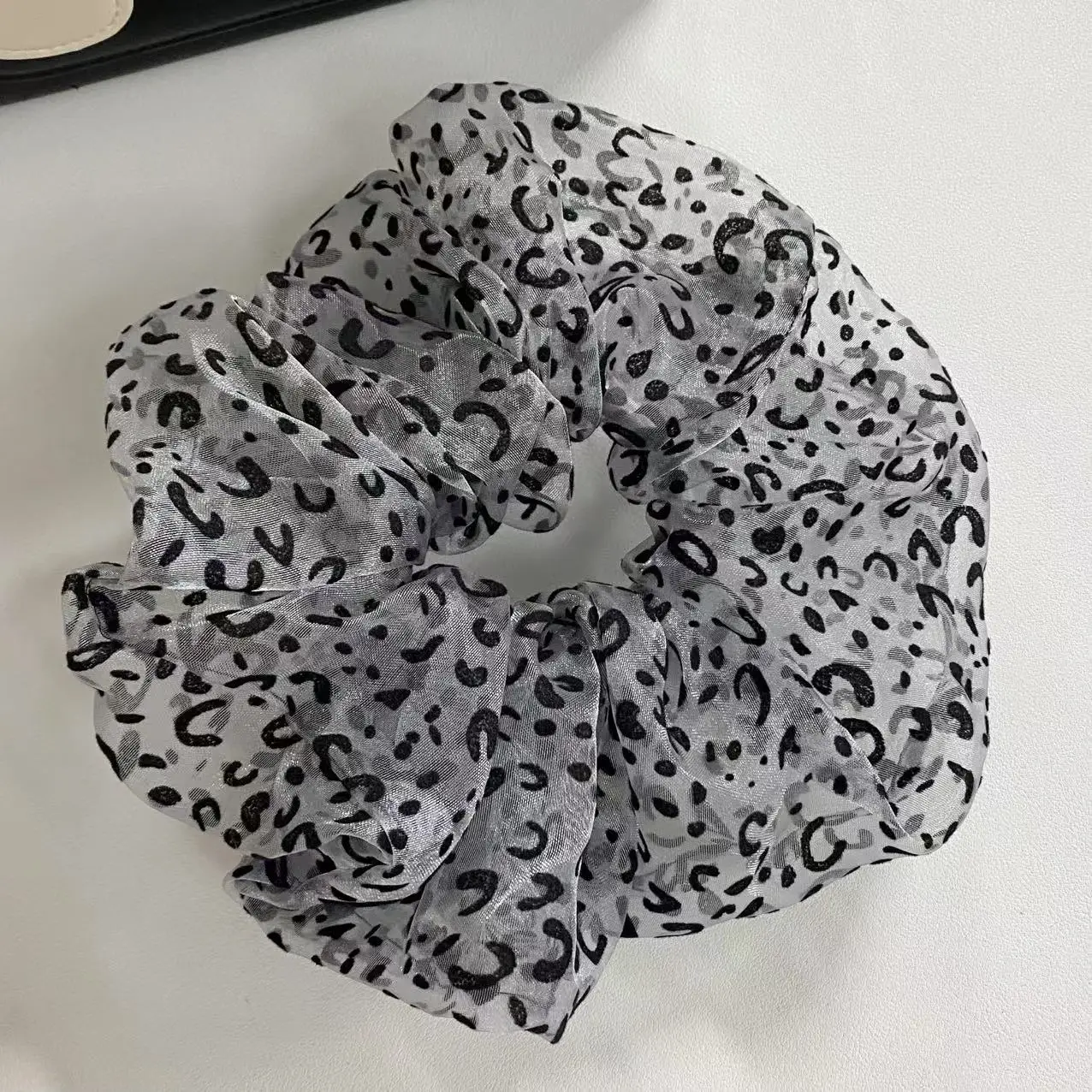 1pc Leopard Print Organza Hair Scrunchies Set, 2 - Piece Chic Hair Ties, Fashionable Hair Accessories For Women