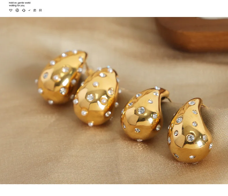 Wassertropfen-Ohrringe für Damen, luxuriös, Edelstahl, vergoldet, Zirkon-Ohrringe, Zubehör, wasserdichter Schmuck – Detail 7