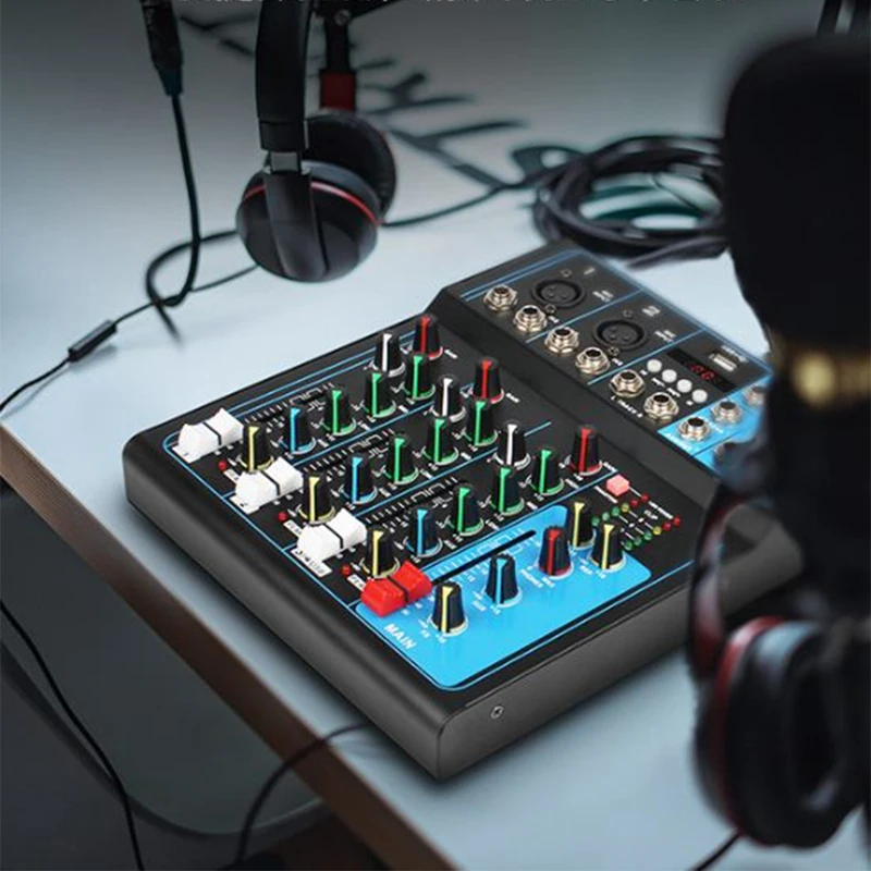 

F04 Black Shell With Bluetooth Small Screen 4-Way Stage Audio Equipment Net Red Live Singing Bluetooth USB Mixer US Plug