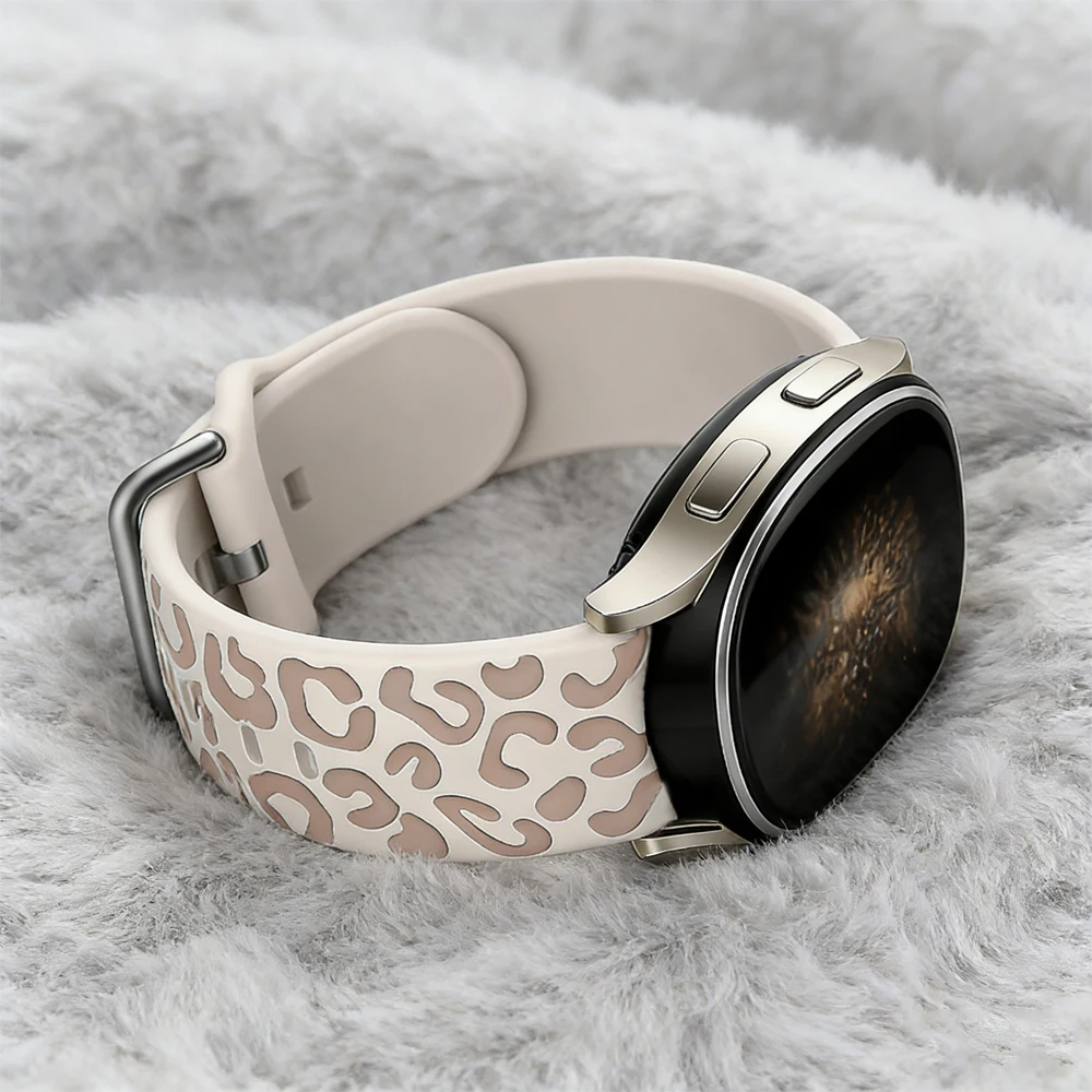 Leopard Engraved Silicone Wristband Bracelet