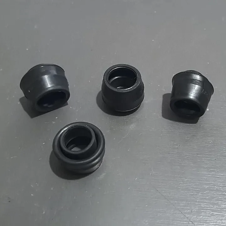 PAJERO IO H77W FRONT BRAKE CALIPER PIN SEAL 4pcs FRONT 2 WHEEL