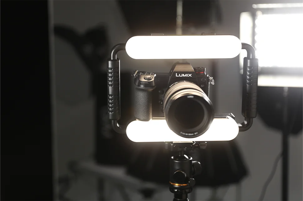 GVM TL-10S 10W Smartphone Video Rig Vertical Shooting LED Ring Light LED Video Light 5 Seb9cbdc285104cbe872c22f2e139cf12L