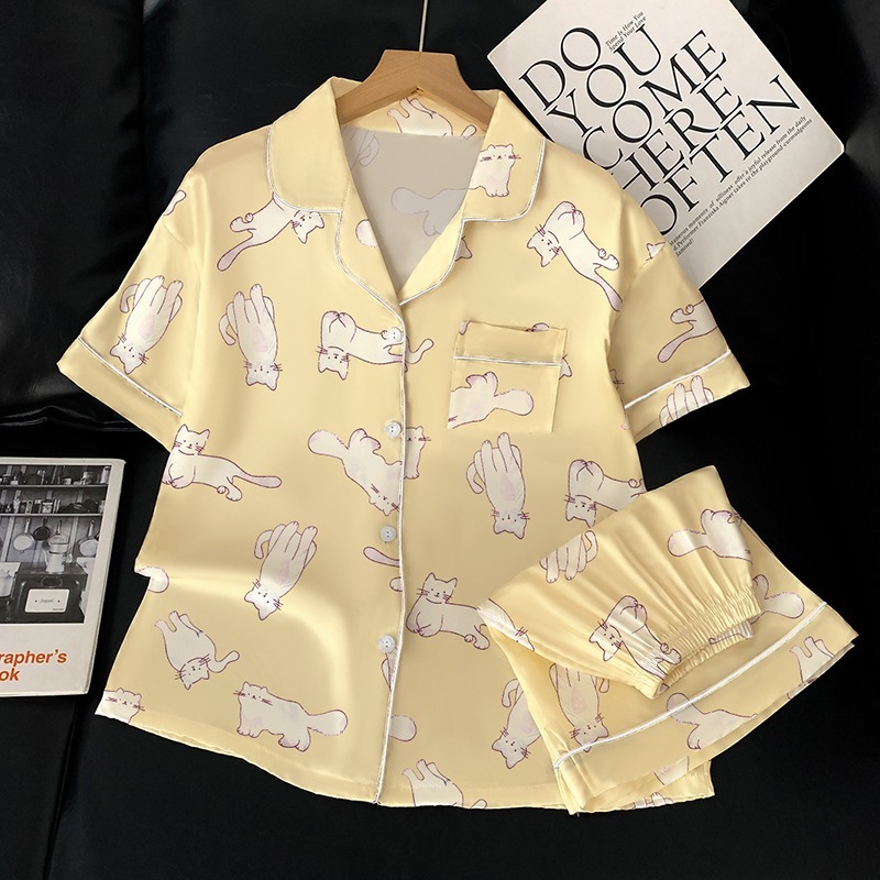 Large size ice silk thin section cute kitten ladies pajamas summer new short-sleeved shorts lapel girls homewear two-piece set