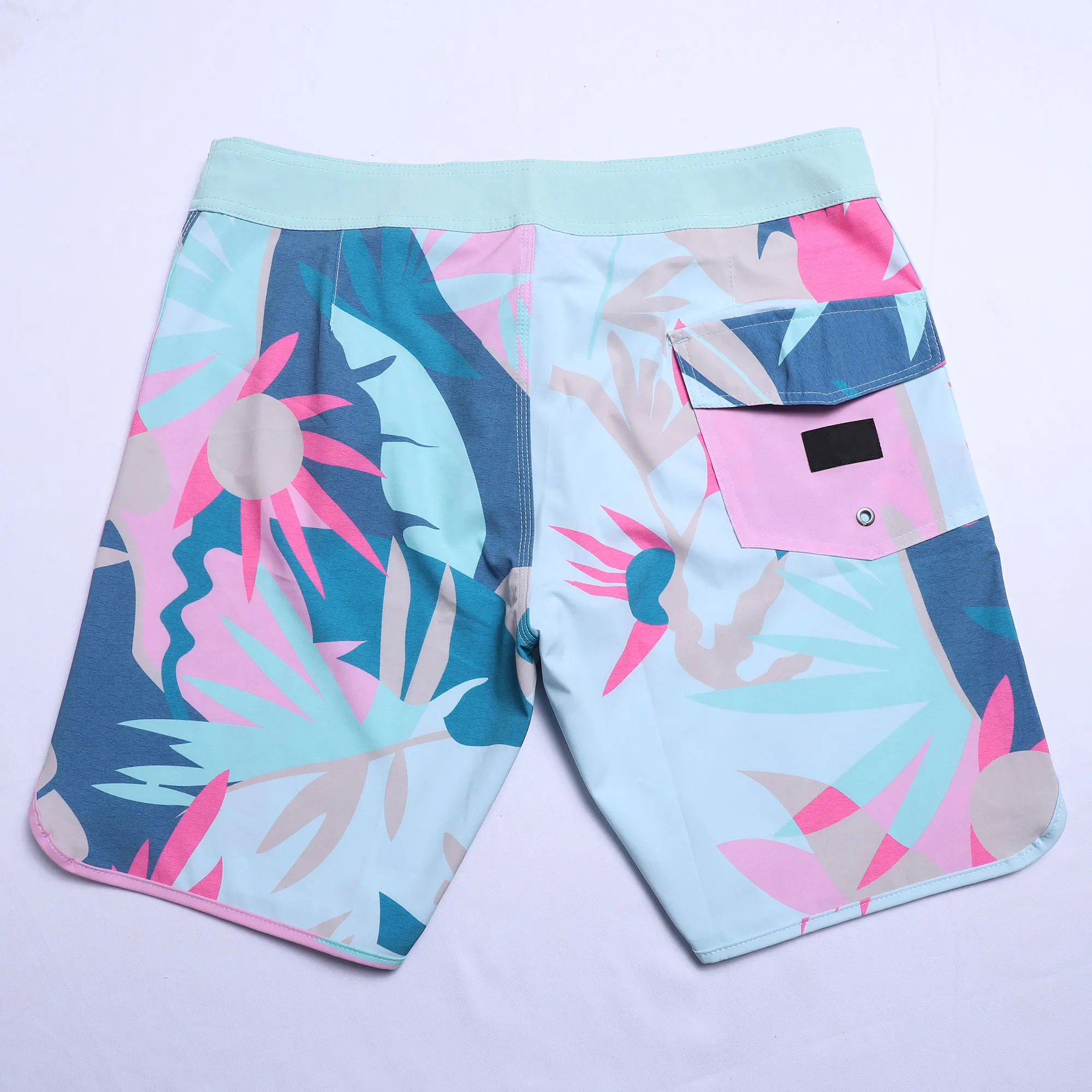 Men's Shorts Water Repellency Quick Dry 4-WAY Stretch Bermuda Beach Shorts GYM Swimwear Pants Beach Trunks